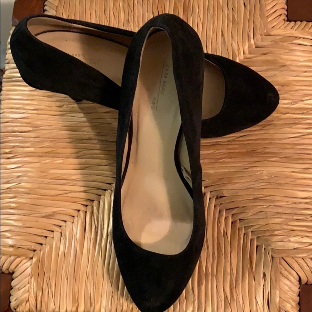 Zara Black Suede Heels